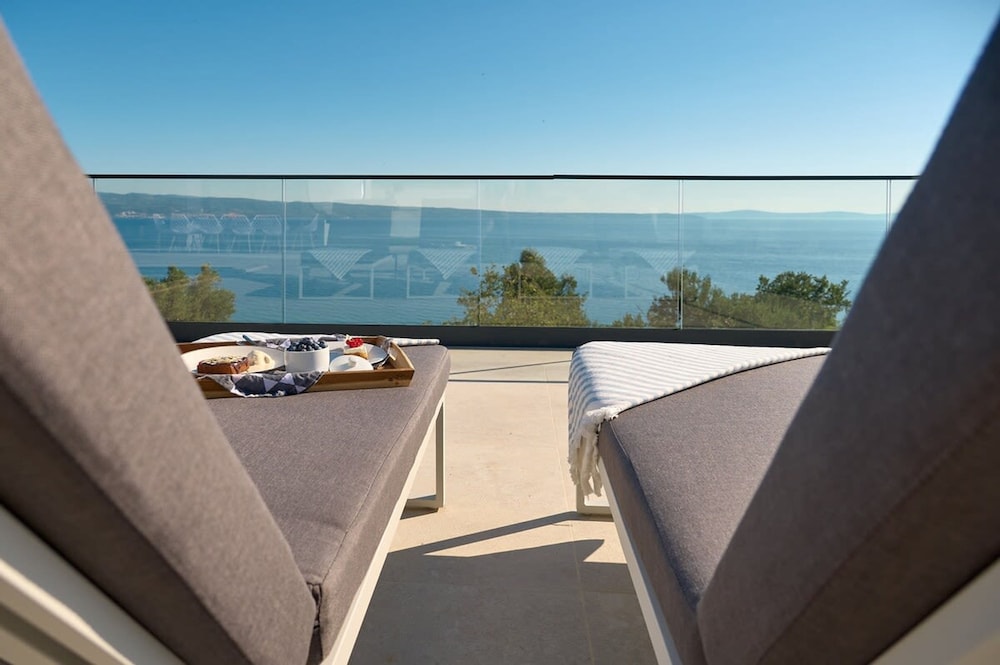 Villa Sunset - Luxury Adriatic Sea View Estate