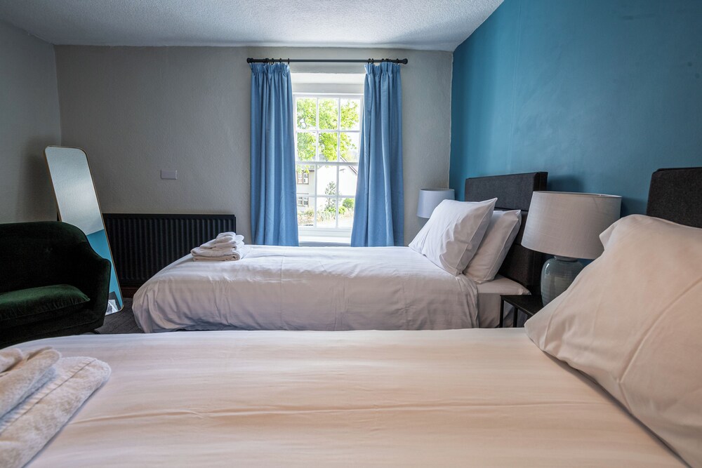 Penrith Vacations - The Kings Arms - Property Image 44