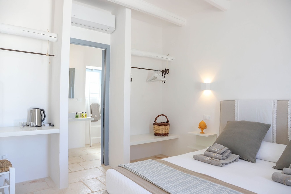TD Trulli del Podere Trulli with Pool & Scenic View view 5