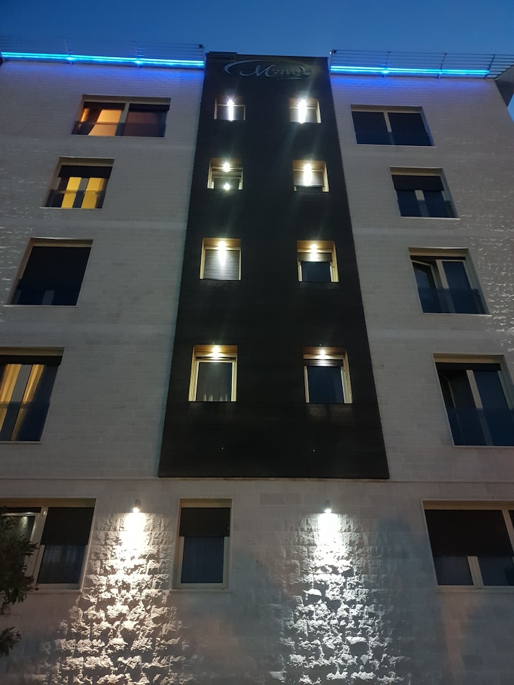 Apartments M Palace