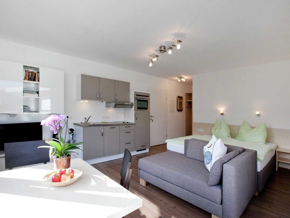 Apartment With Terrace in Kaprun, Salzburg view 5