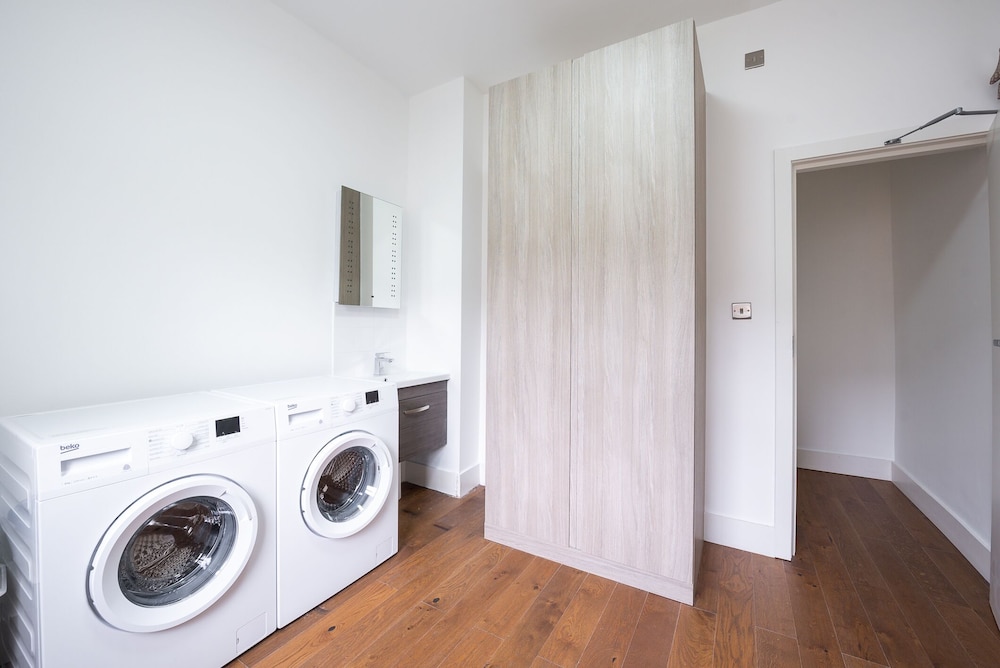 Bayswater by CAPITAL