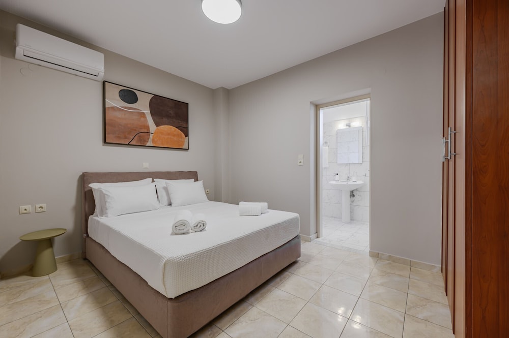Foothills Tangerine Villa