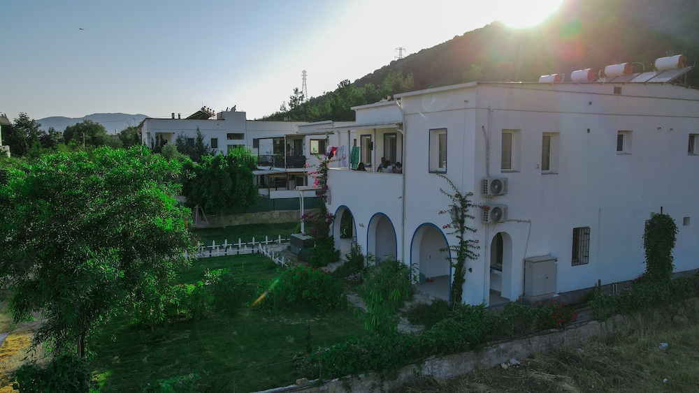 Yalıyanı Pansiyon - Image 9