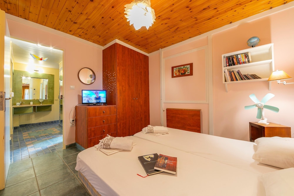 Villa Revita Kourouta Beach view 2