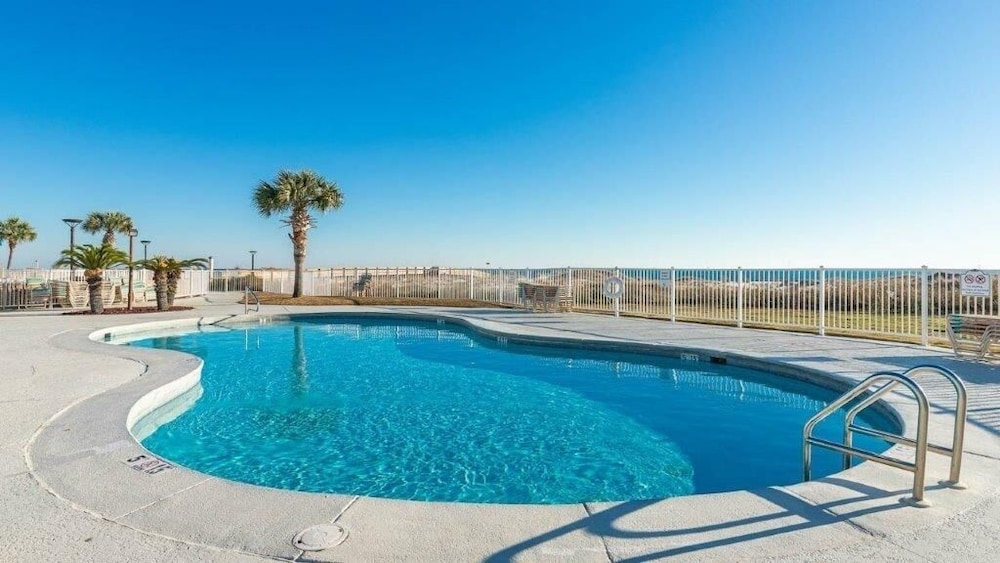 Royal Gulf Beach & Racquet Club 5210 2 Bedroom Condo