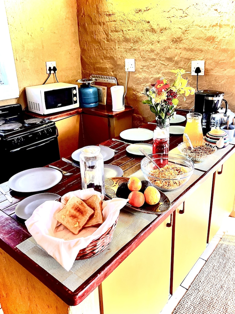 Manzini Swazi King Chalets
