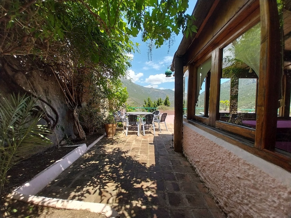 Caiat Refuge