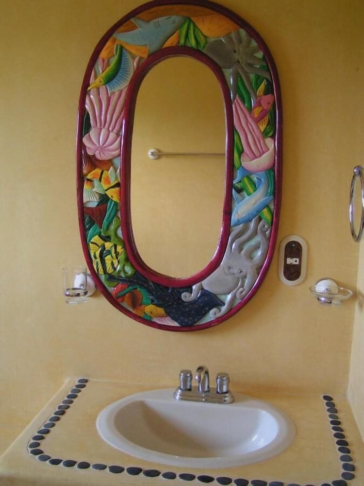 Paradise Lagoon Hotel