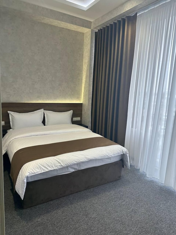 The loren hotel