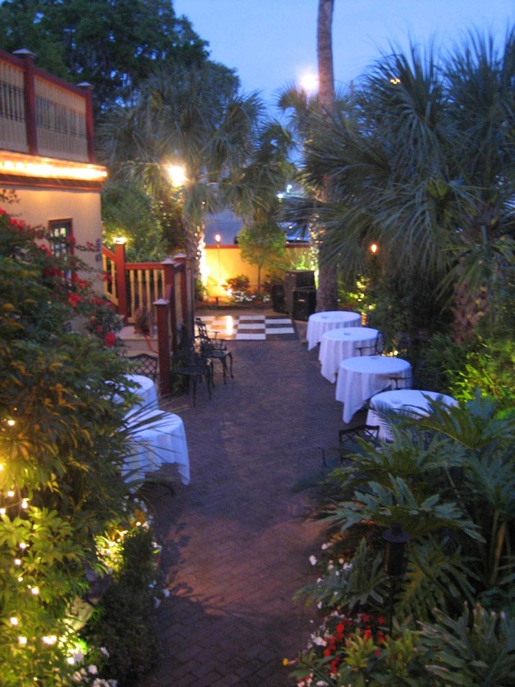 Old City House Inn and Restaurant