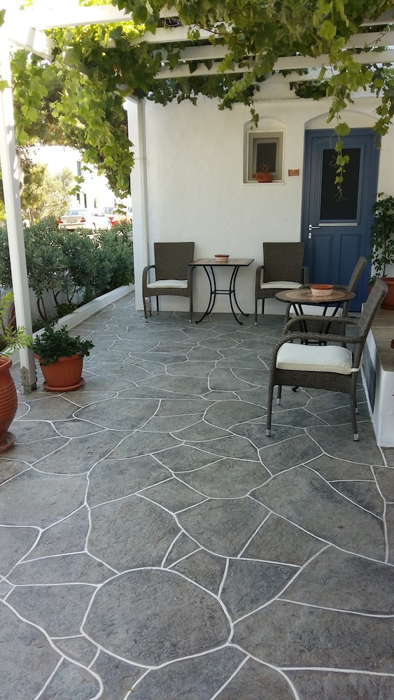 Pension Ageliki