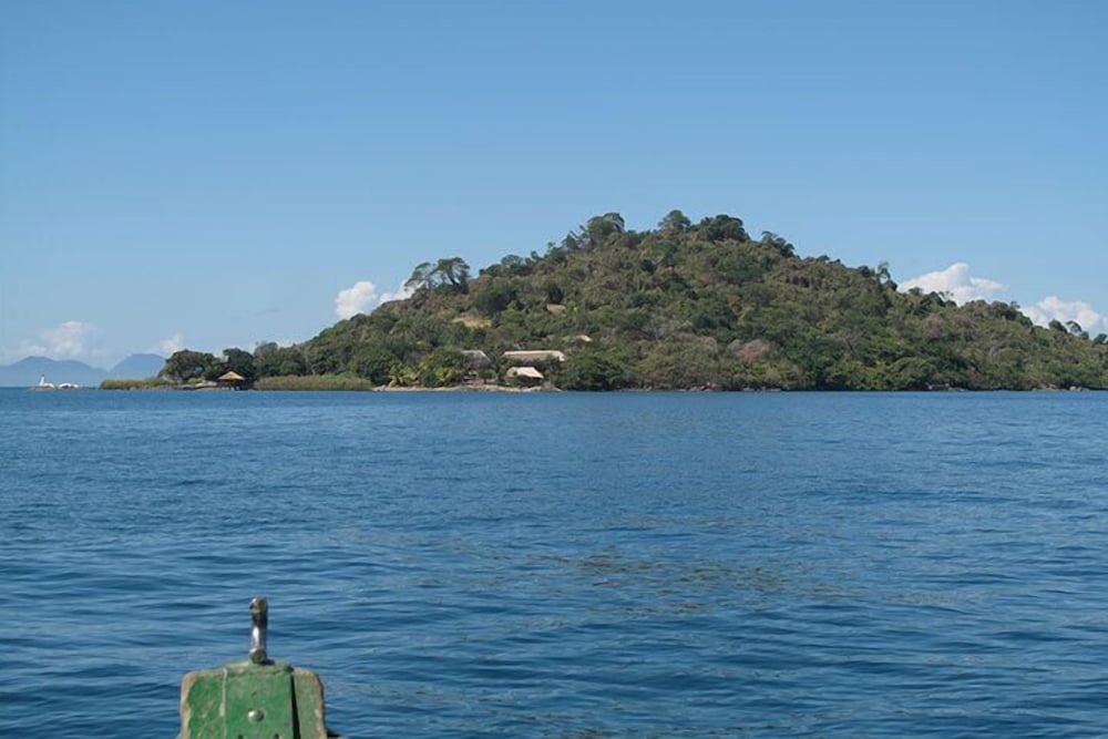 Blue Zebra Island Lodge