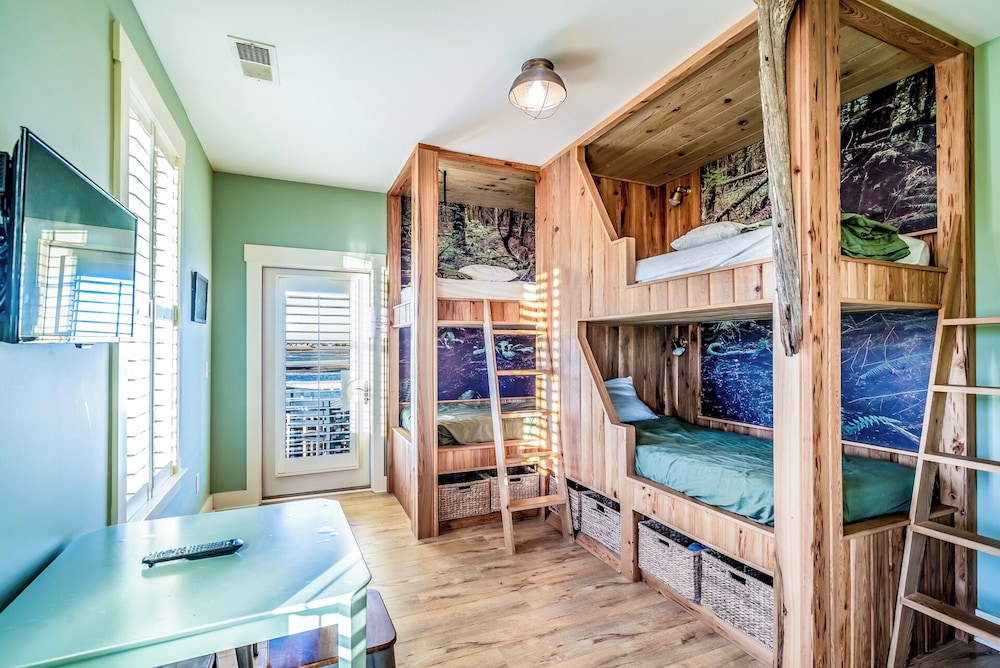 Lachicotte Vacation Rentals