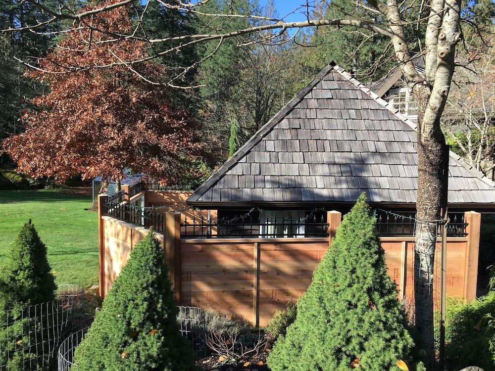 Amante Luxury B&B view 3