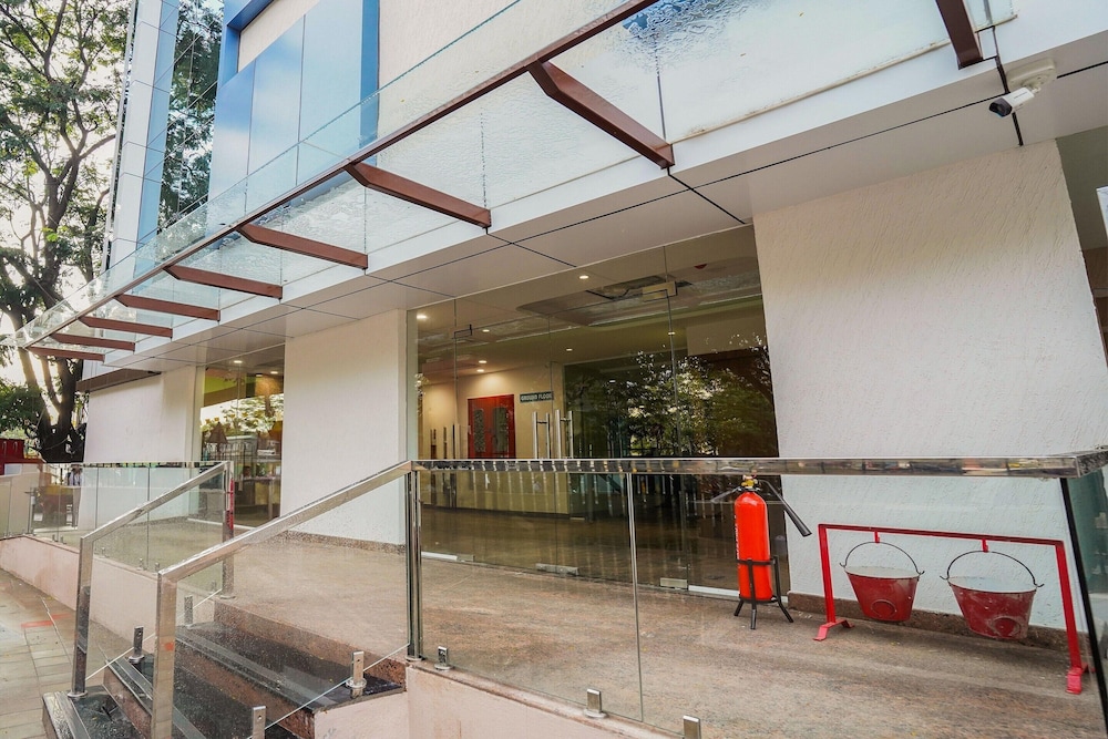Elite Stays Near Prestige Shanti Niketan