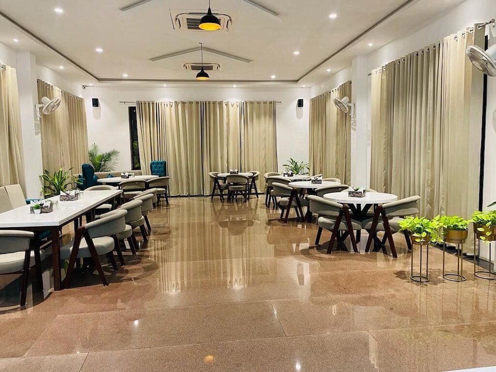 Aura Gold Resort