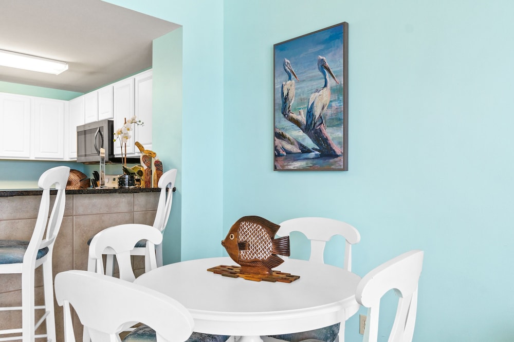 Calypso Beach Resort by Panhandle Getaways