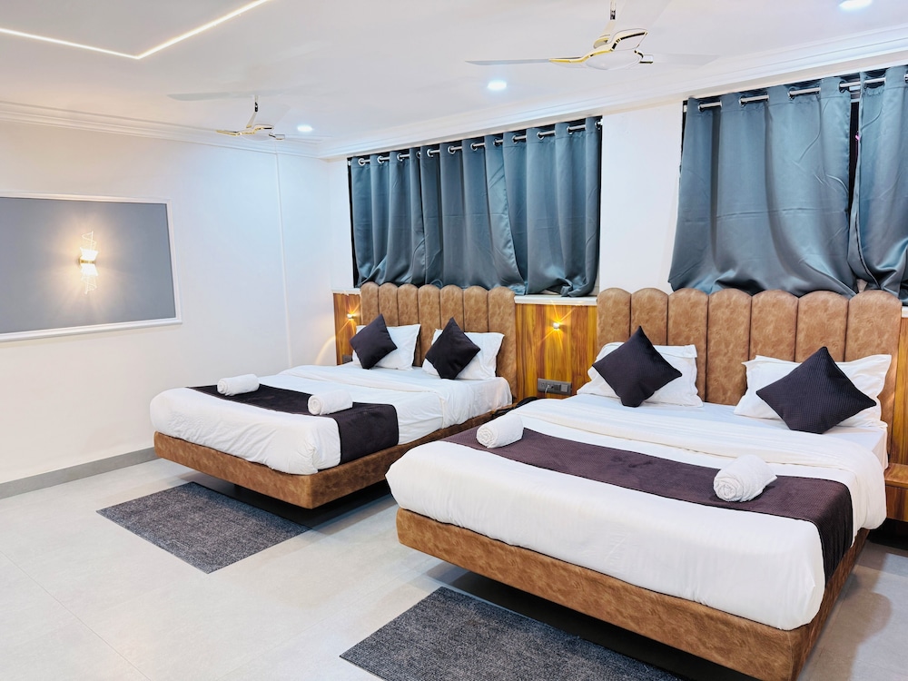 Hotel JK palace