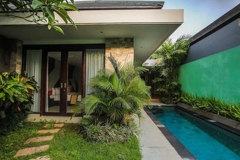 Giri Ungasan Villa