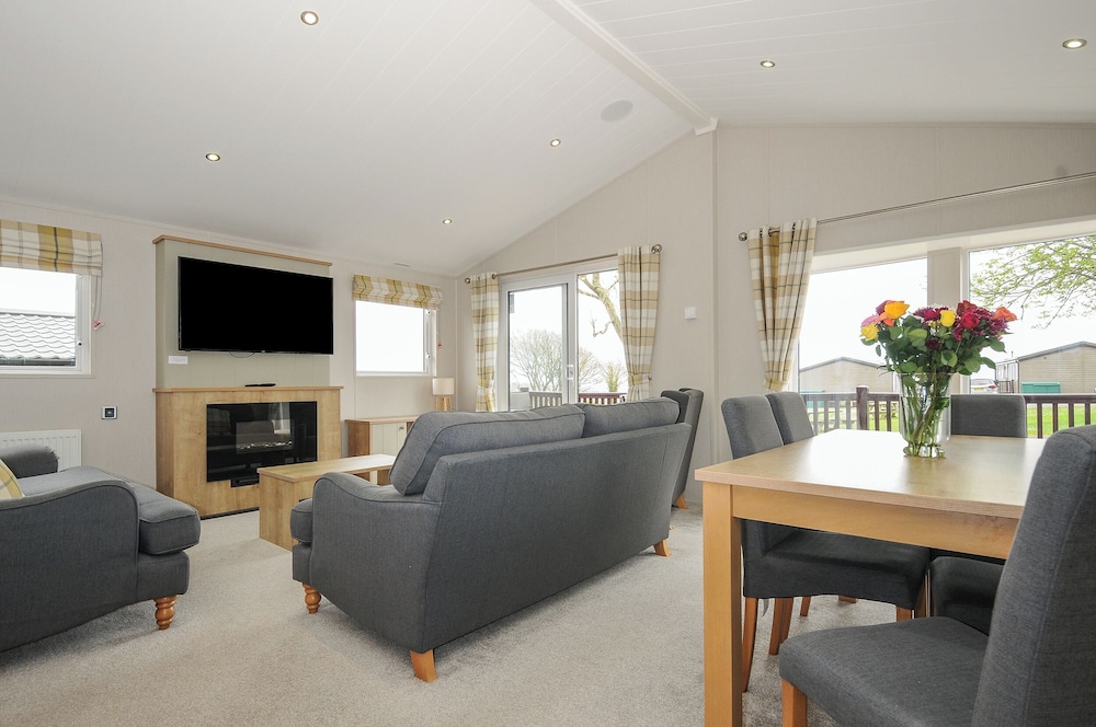 Lodge 72 at Riviera Bay Coastal Retreat