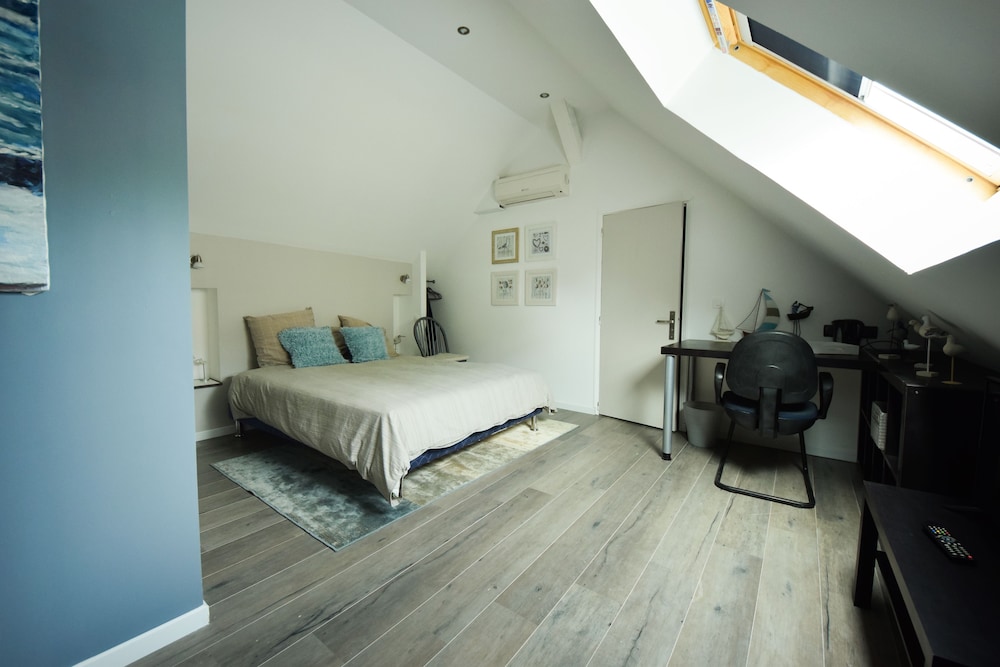 Chambre d'Hotes Lorengrain view 4