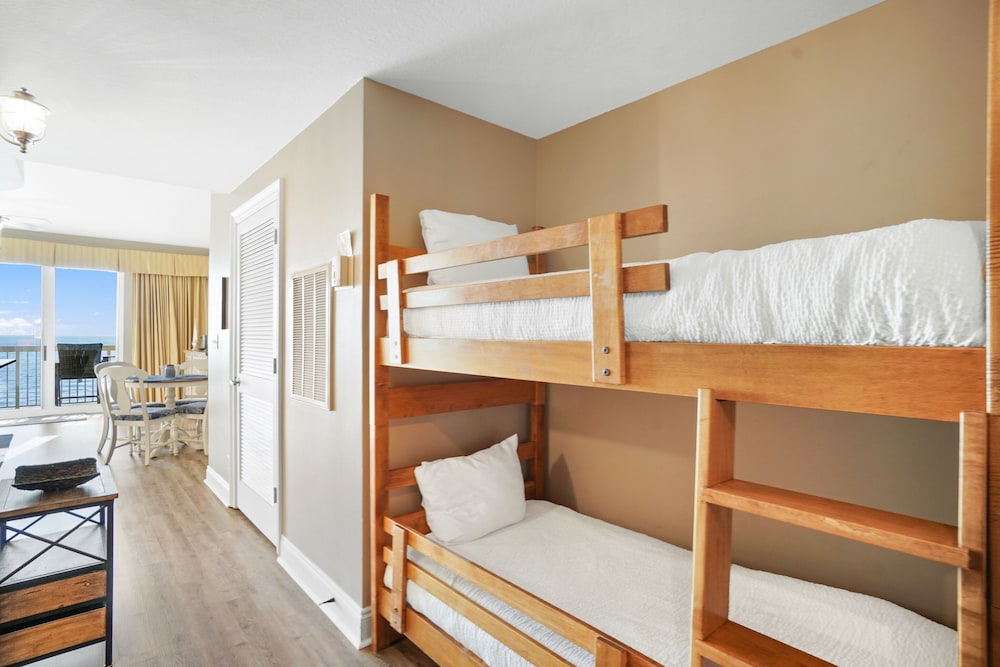 Calypso Beach Resort by Panhandle Getaways