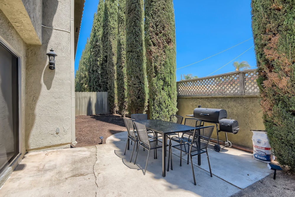 Spacious 3BR Yard BBQ Games Free Parking 0R2