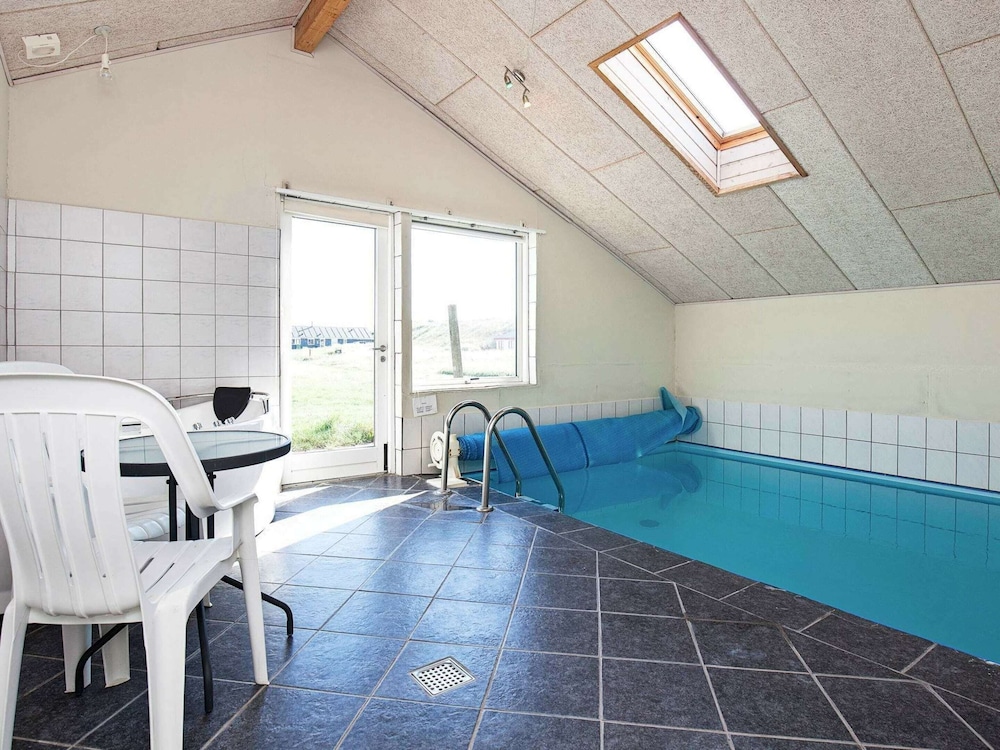 10 Person Holiday Home in Harboore view 3