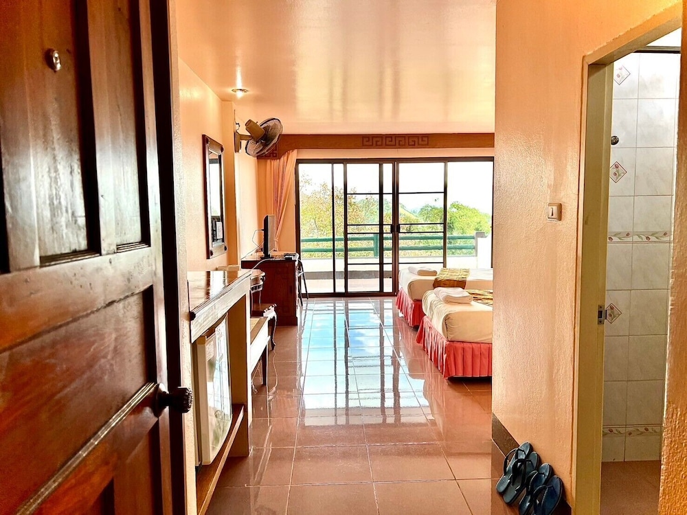 Maesalong Villa