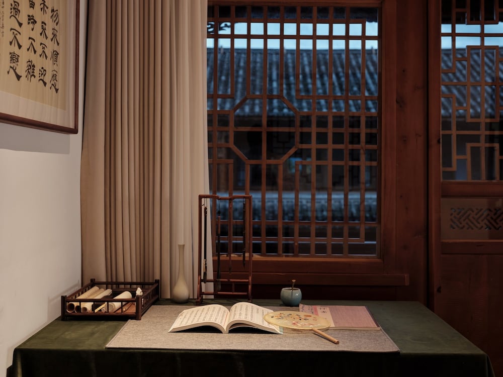 Shaxi Ancient Town Chang Le Li Chinese Courtyard Hotel