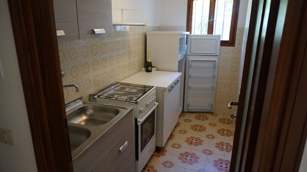 Spacious Three-room Apartment on the Ground Floor With Garden by Beahost Rentals view 4