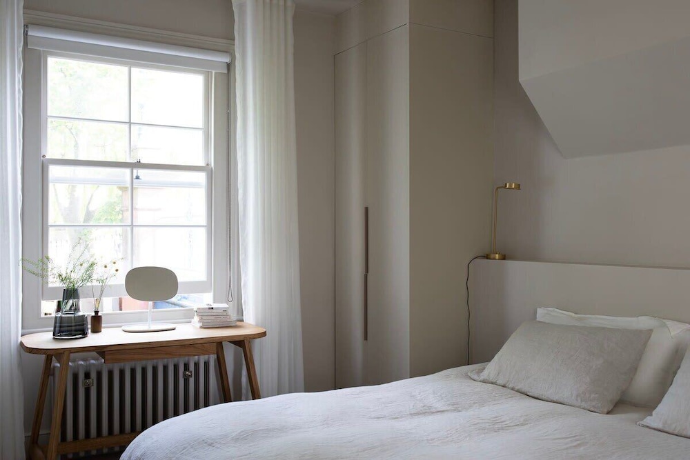 Luxury 3 Bed Canal House, Little Venice
