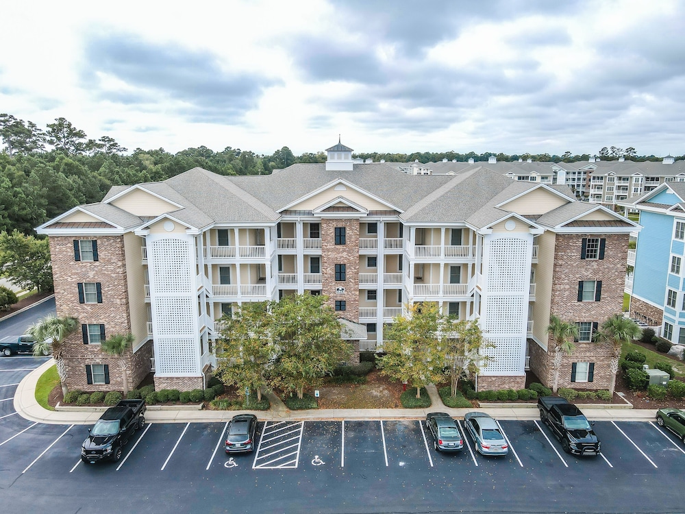 Magnolia Pointe Luster Leaf 4843-302 3 Bedroom Condo