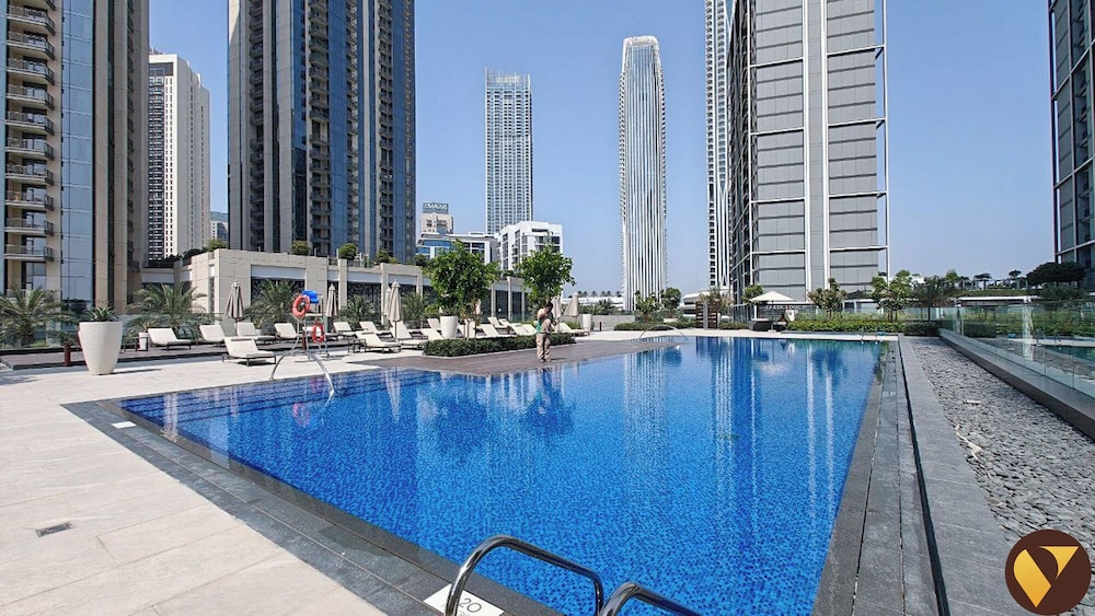 Vogue Creek Crescent Balcony Pool View