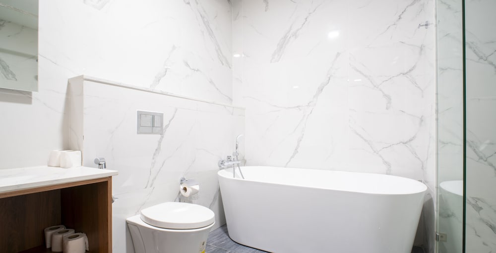 Moonway Luxury Suites At CORE Residence