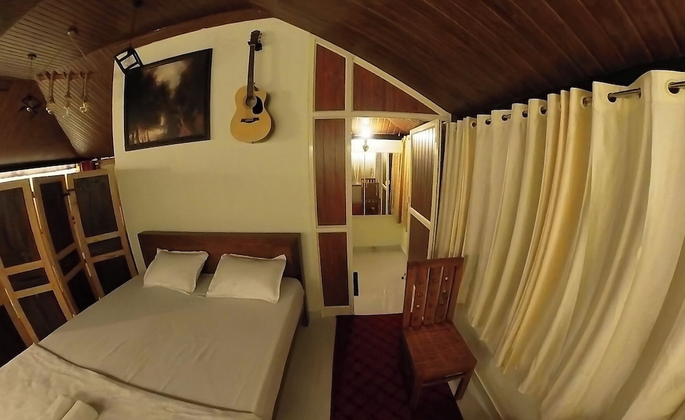 Makam Holiday Home