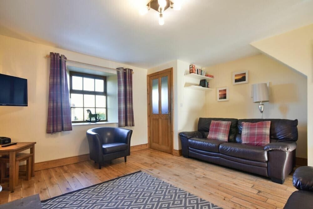 Heather Cottages - Godwit