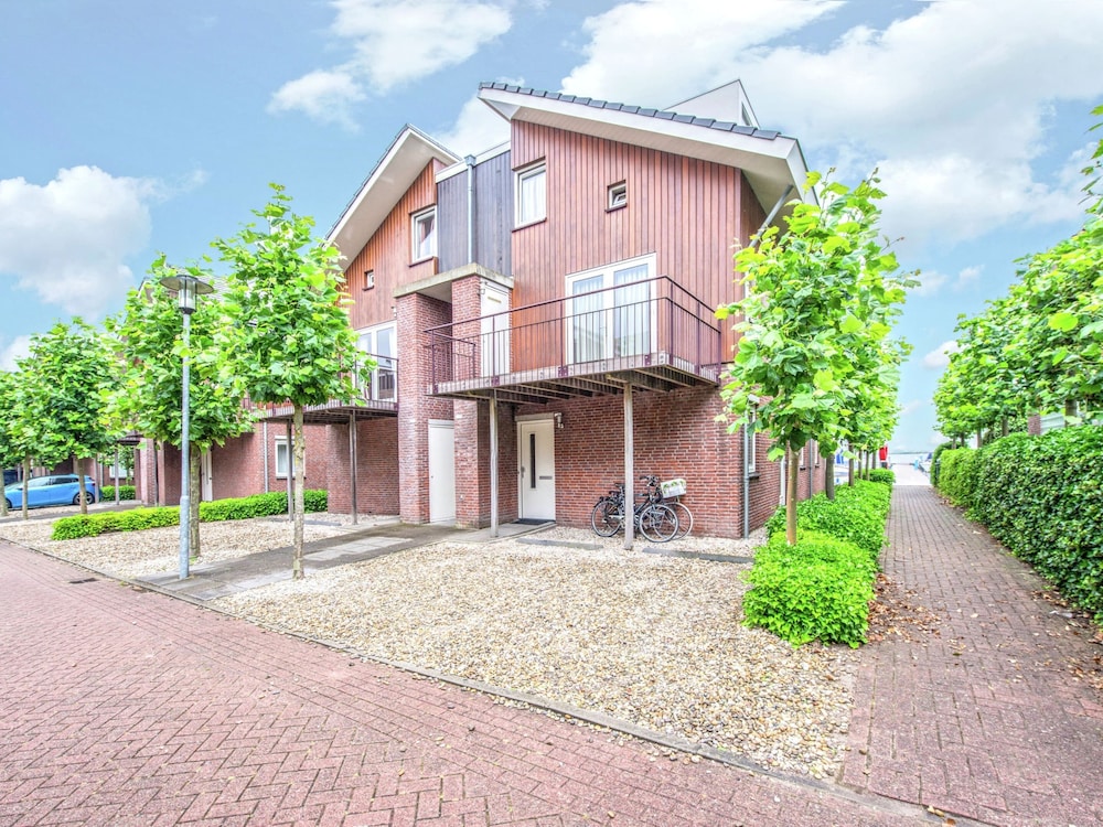 Apartment in Uitgeest by the Waterpark view 2
