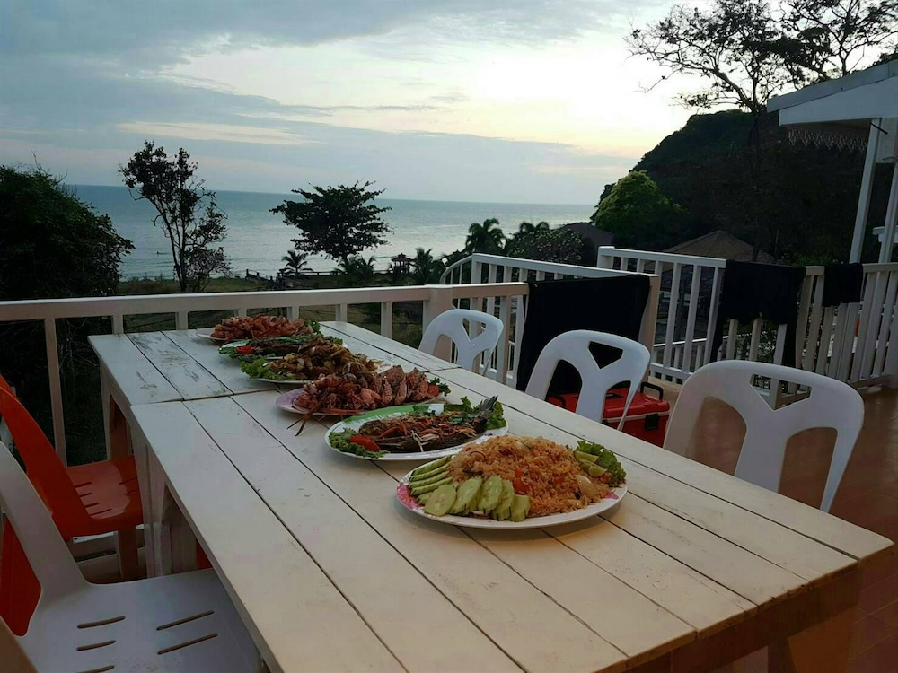 White House Mountian Beach Resort