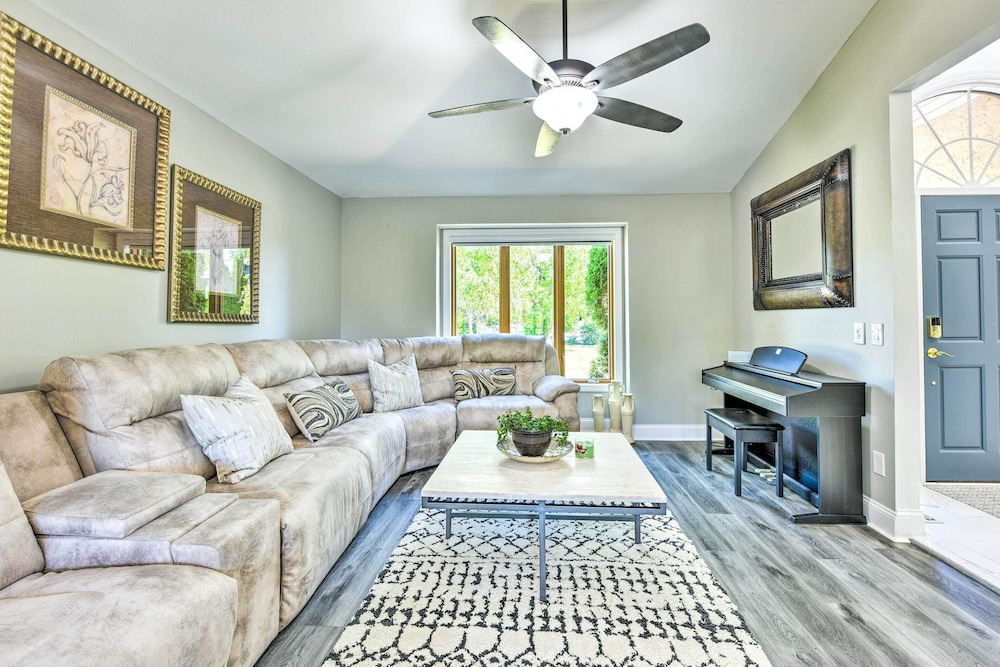 Pet-friendly Maple Grove Gem w/ Private Yard! - Property Image 2