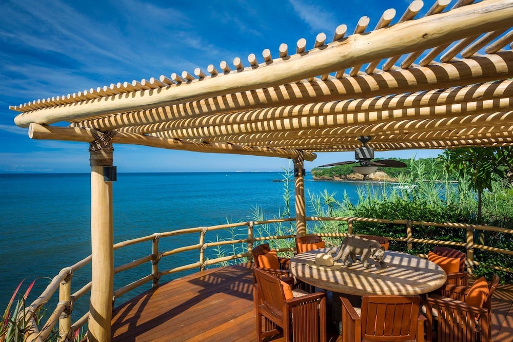 Casa Caleta - Property Image 5