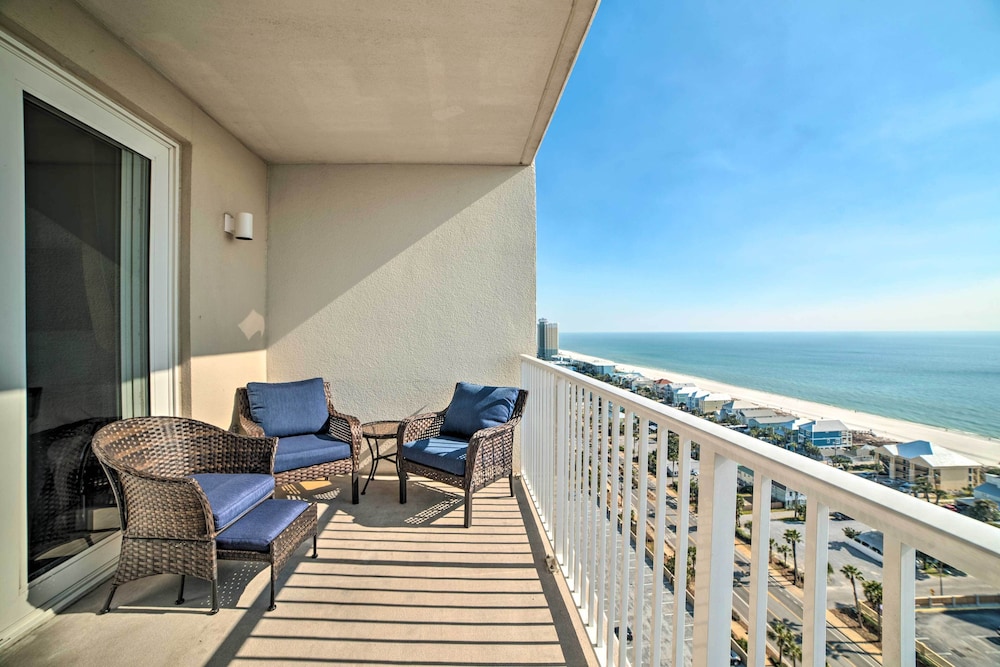 'ocean Oasis': PCB Condo w/ Balcony & Beach Views!