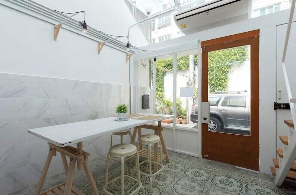 TWH Hostel Bangkok