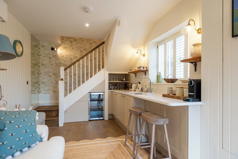 Stunning 6 BB Cottage & Annexe