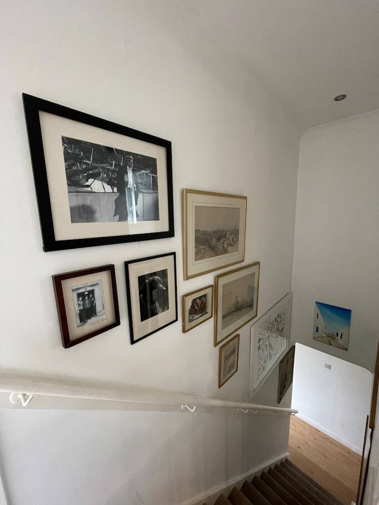 Trendy 2BD Flat - 6 Minutes to Wimbledon