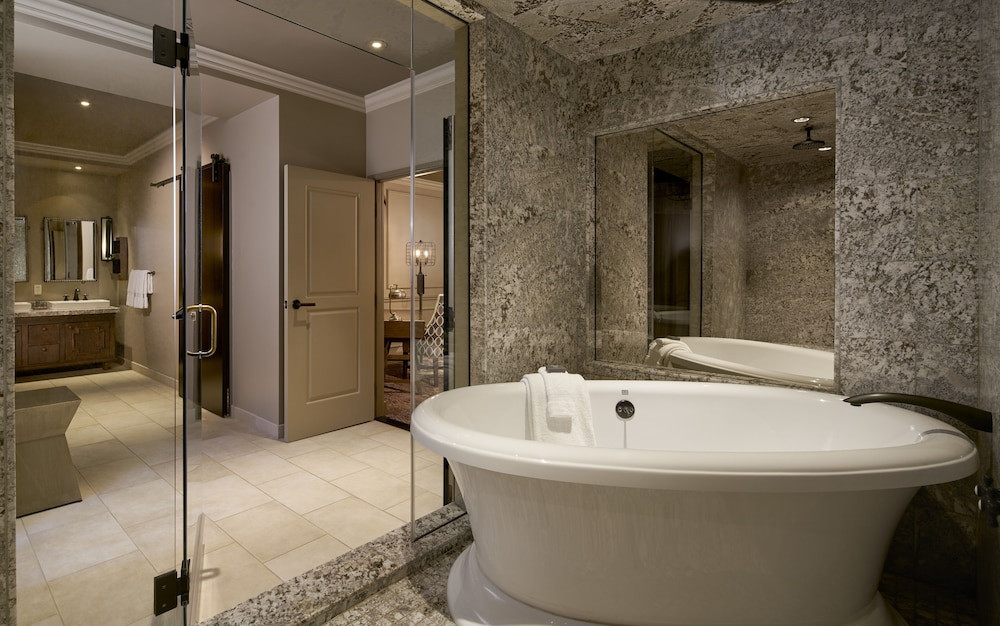 The Cromwell- A Caesars Rewards Destination 23