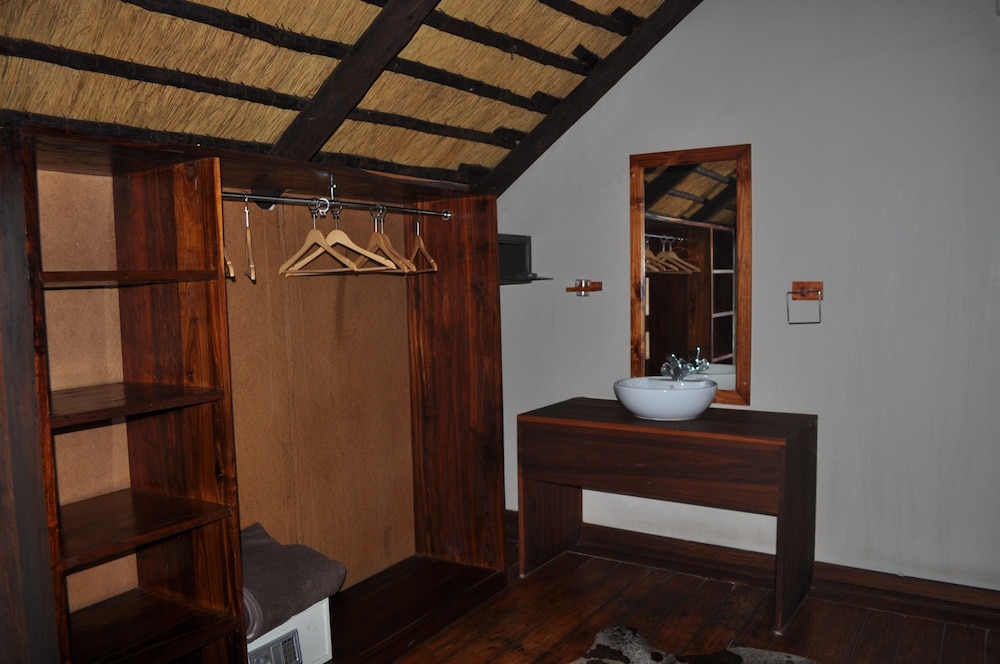 Hakusembe River Lodge, photo 20