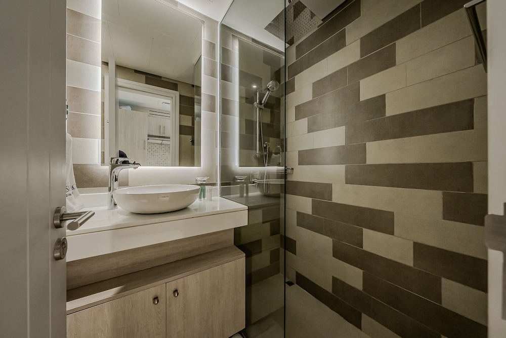 Seven Palm 1327 in Dubai