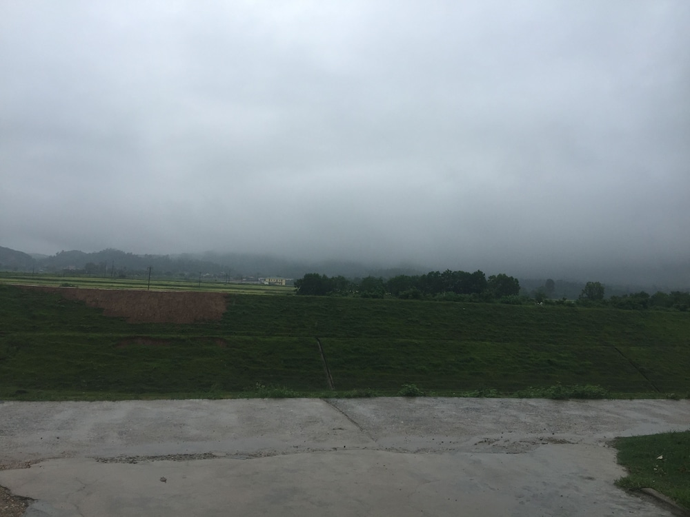 Nha Nghi Song Lam view 5